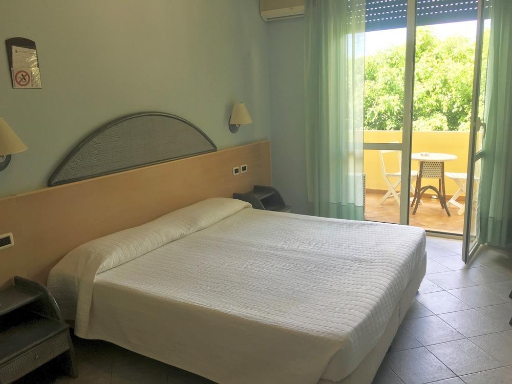 Hotel Baia Turchese Lampedusa Buitenkant foto